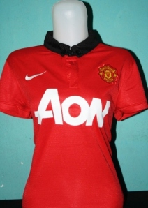JERSEY LADIES MANCHESTER UNITED HOME LEAKED (2)
